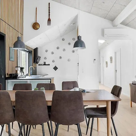 Semesterbostad 0330-romo-praestekraven-3 *