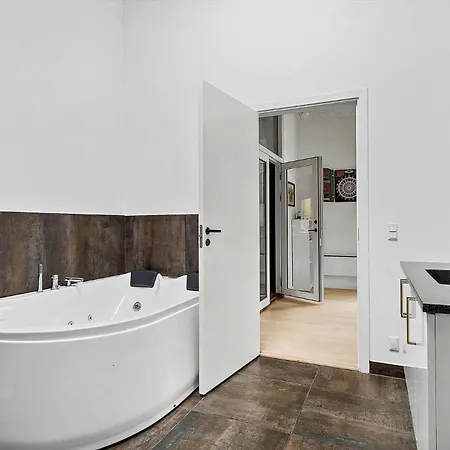 Semesterbostad 0330-romo-praestekraven-3 *