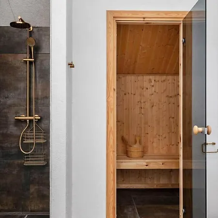 0330-romo-praestekraven-3 * Molby