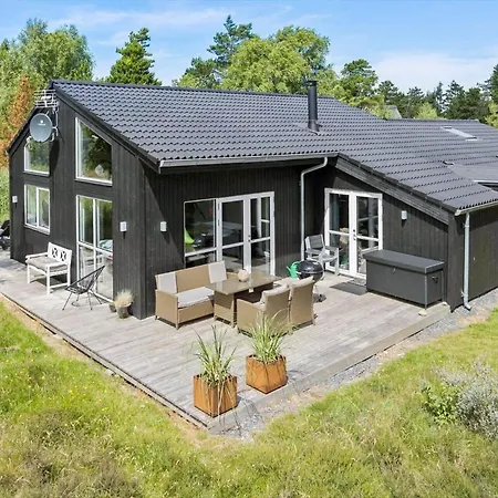 0330-romo-praestekraven-3 Semesterbostad